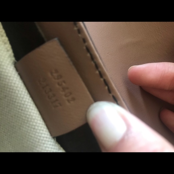 Gucci Shoulder Bag - Picture 2 of 3